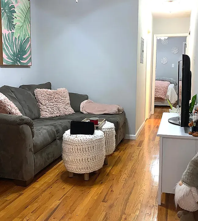 111 Madison St #5