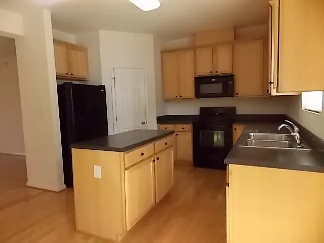 1725 Tw Alexander Dr #105 — Photo 10