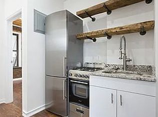 28 Forsyth St #4, New York, NY 10002