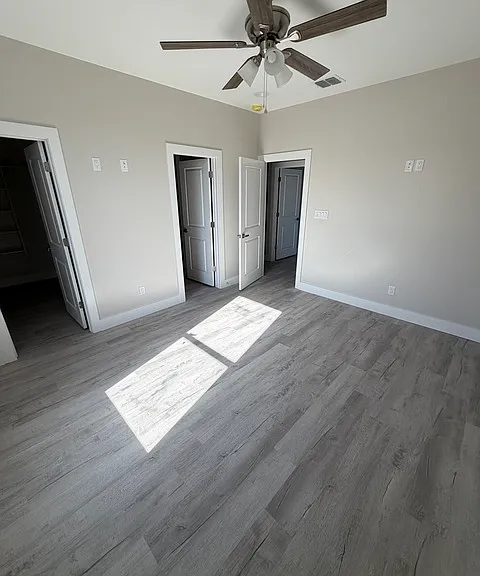 2610 Woodbury St #102 — Photo 17