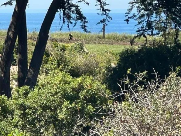 111 Seascape Resort Dr, Aptos, CA 95003