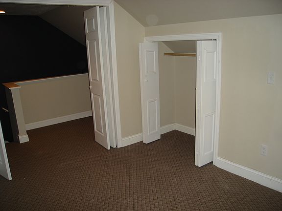 alcove upstairs