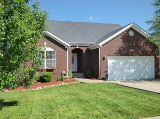 288 Meadowcrest Dr, Mount Washington, KY 40047