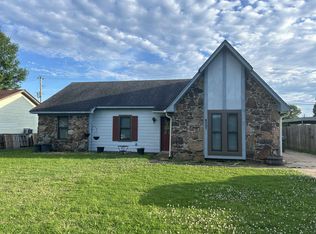 4337 Bennett Wood Dr, Millington, TN 38053