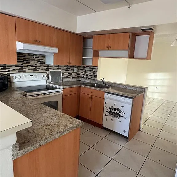 15690 SW 82nd Circle Ln #912 — Photo 5