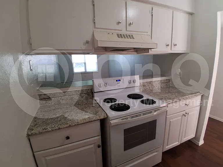 410 Bryan St #2 — Photo 7