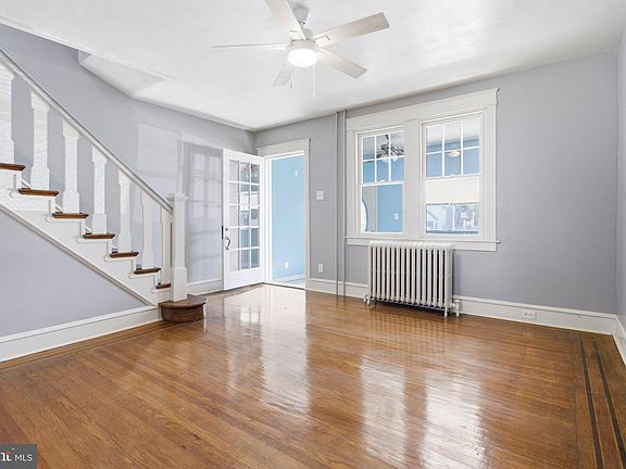 5th image of 320 Highland Ave