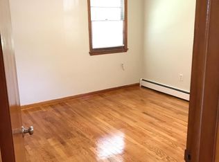 7000 Woodscape Dr, Clarksville, MD 21029