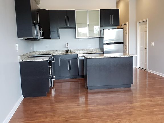 2nd image of 2643 Gratiot Ave