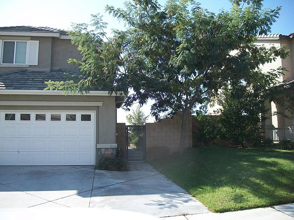 3rd image of 12235 Blue Spruce Dr