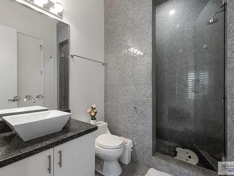 514 Rio Grande Dr — Photo 16