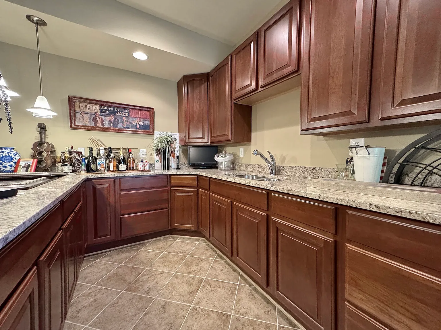 4 bed, 4.5 bath, 2868 sqft, $3,800 — Photo 3
