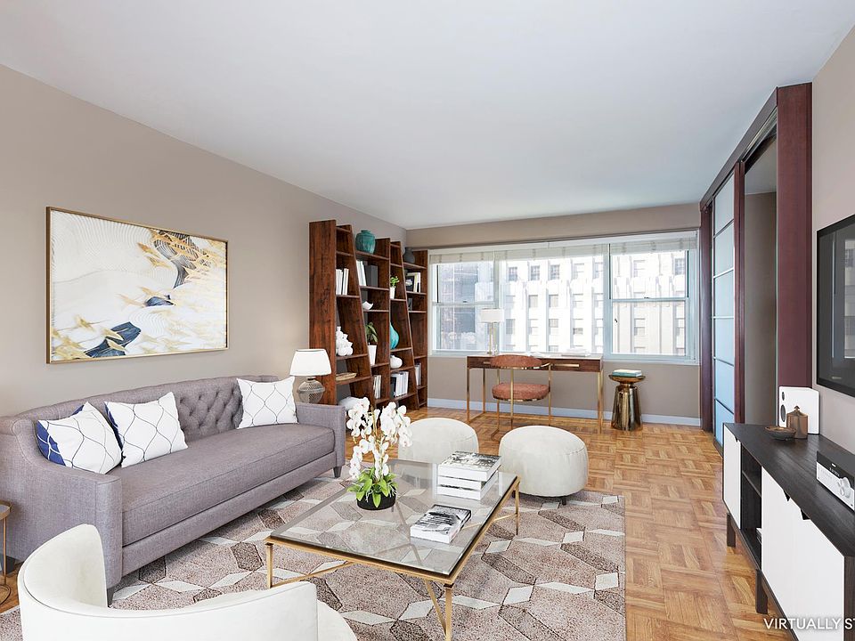 1st image of 150 E 61st St #12K