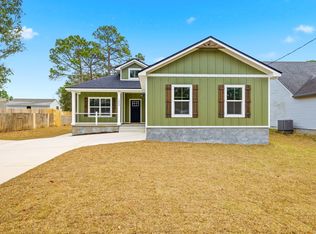 1854 Wheeler Rd, Gulf Breeze, FL 32563