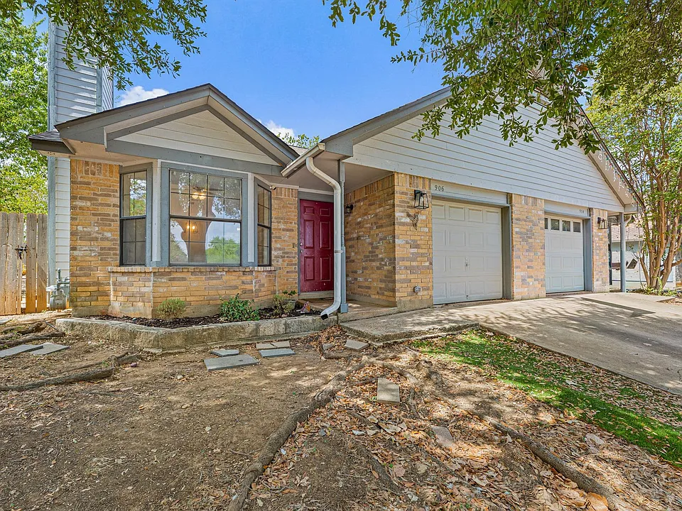 906 Oleander Ln #906