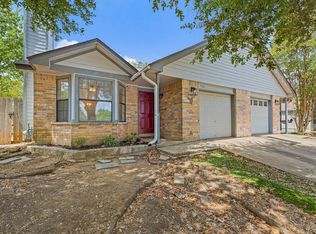 906 Oleander Ln #906, Round Rock, TX 78664