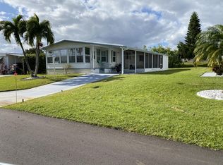 7069 SE Bluebird Cir, Hobe Sound, FL 33455