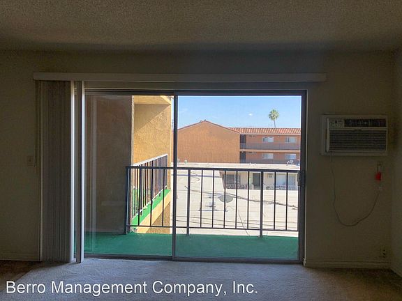 3rd image of 3516 Elm Ave #307