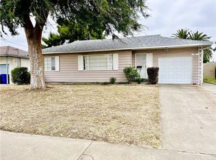 17228 Owen St, Fontana, CA 92335