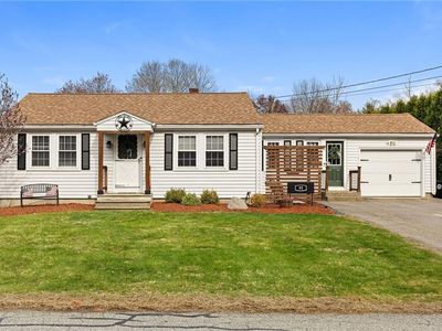 95 Homecrest Ave, North Smithfield, RI, 02896