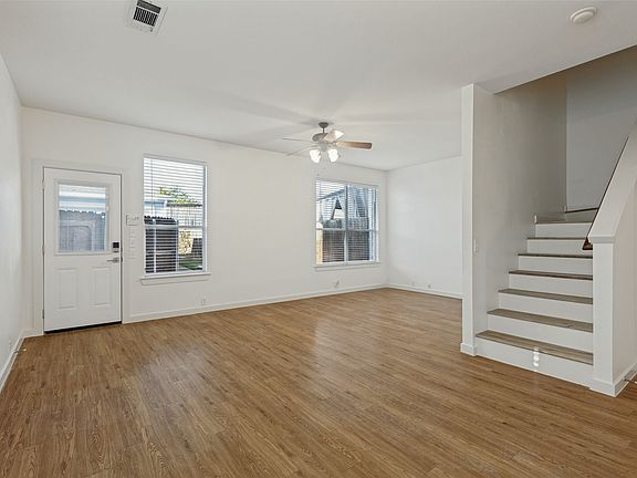 4th image of 4133 Macy Ln