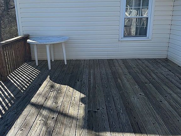 4th image of 114 Skyline View Dr