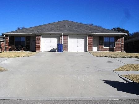 1st image of 2710 Ashley Dr