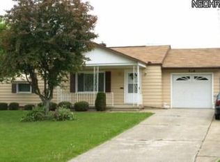 526 Powers Ave, Girard, OH 44420