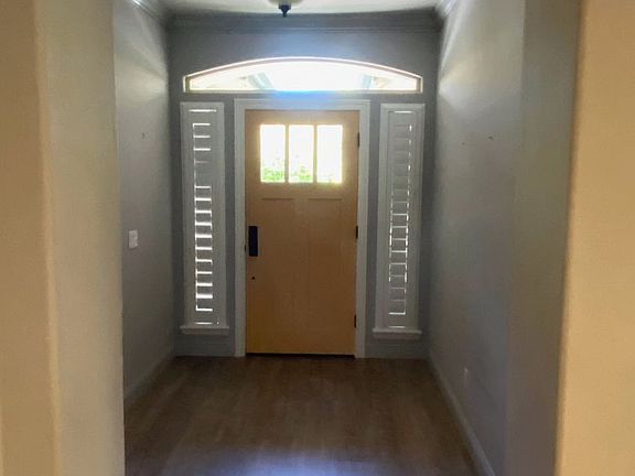 2nd image of 1269 Lakeshore Dr