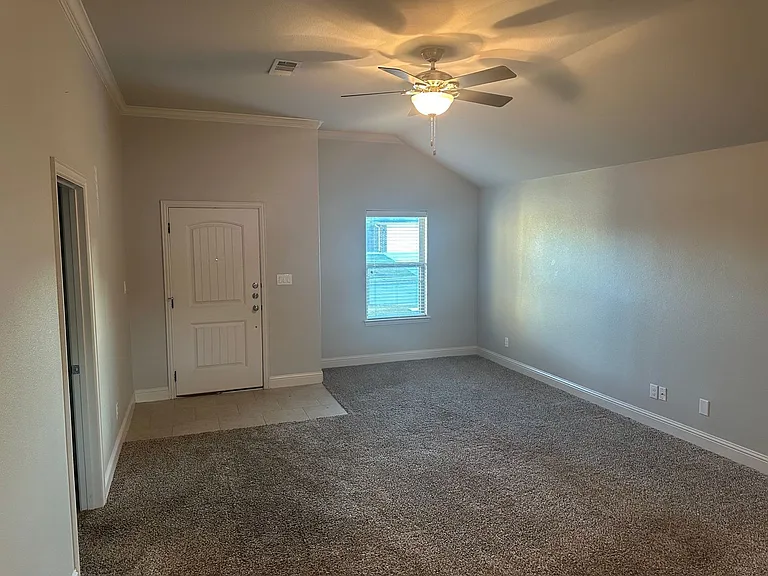 3501 Ballam St — Photo 4