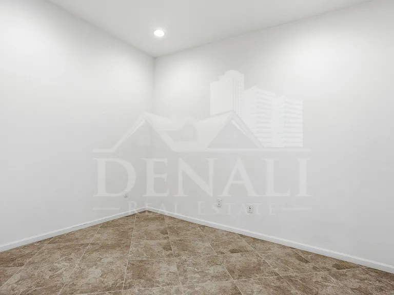 6474 W Willow Falls Way — Photo 13