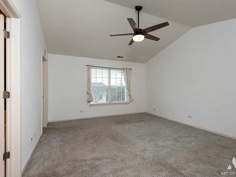 2838 N Greenwood Ave — Photo 14