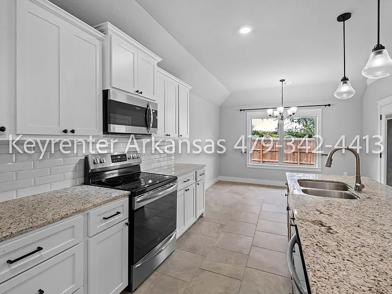 800 E Fallon St — Photo 11