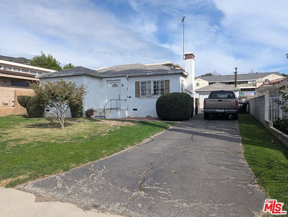 1st image of 1230 Dorothy Dr