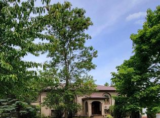 17 Carriage Ln, Hampden, ME 04444