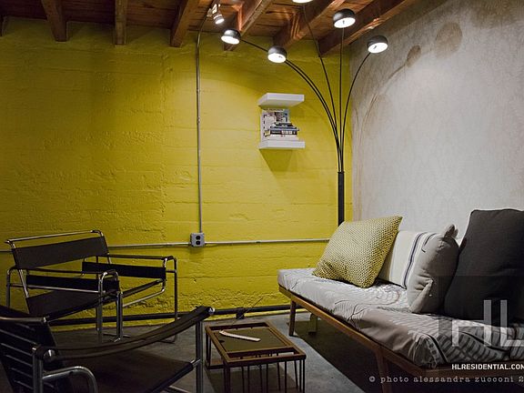 4th image of 1037 Carroll St #1