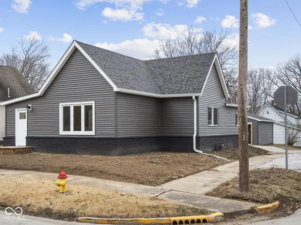 626 N Main St, Clinton, IN 47842