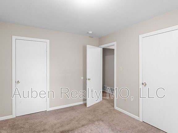 5th image of 8738 E Thompson Ave #B