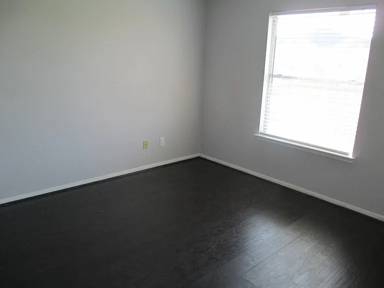16714 Cheshire Place Dr — Photo 16