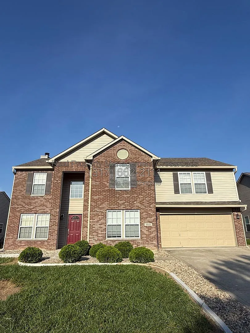 4 bed, 2.5 bath, 2553 sqft, $2,750 — Photo 1