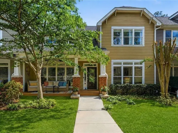 815 Freedom Ln, Roswell, GA 30075