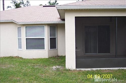 3rd image of 31 Porcupine Dr