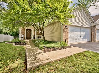 21456 Carlton St, Crest Hill, IL 60403
