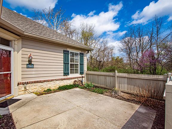 5th image of 7585 Red Maple Pl