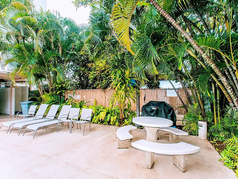 1617 Keeaumoku St #1202 — Photo 5