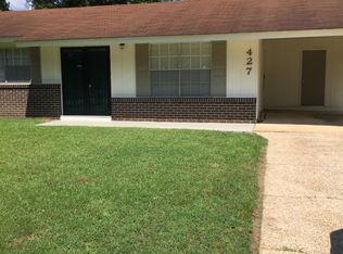 427 Springdale Dr, Columbus, MS 39702