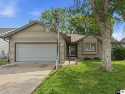 3220 Richard Ct, Lincoln, NE, 68521