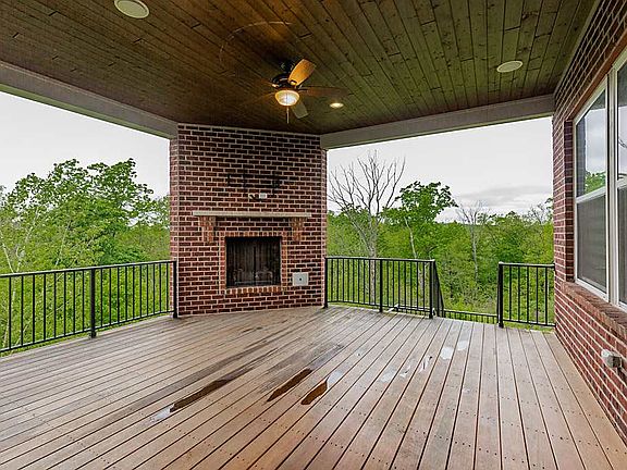 2nd image of 2413 Winter Woods Ct