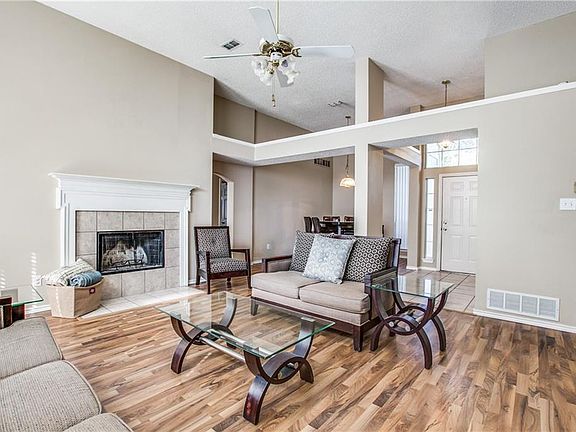 4th image of 4507 Buckingham Dr