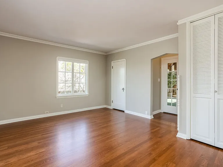 15766 Highland Dr — Photo 20